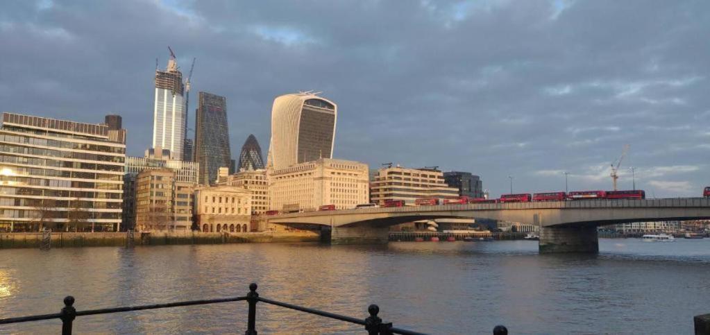 Modern Deluxe 1 Bed Apartment Bermondsey London Bridge 外观 照片